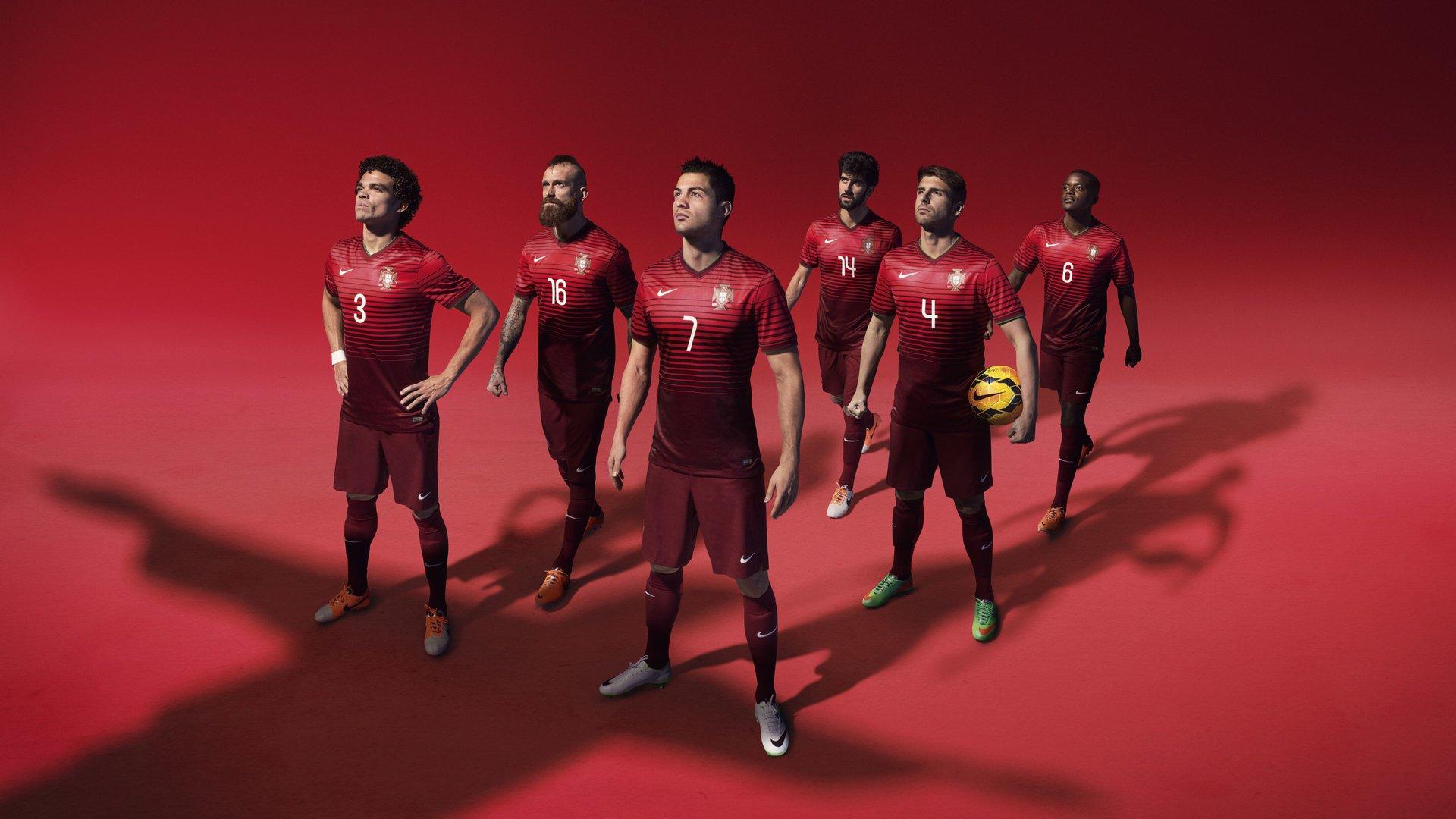 图片报，四豪门竞逐西蒙斯，切尔西在争夺战中领跑