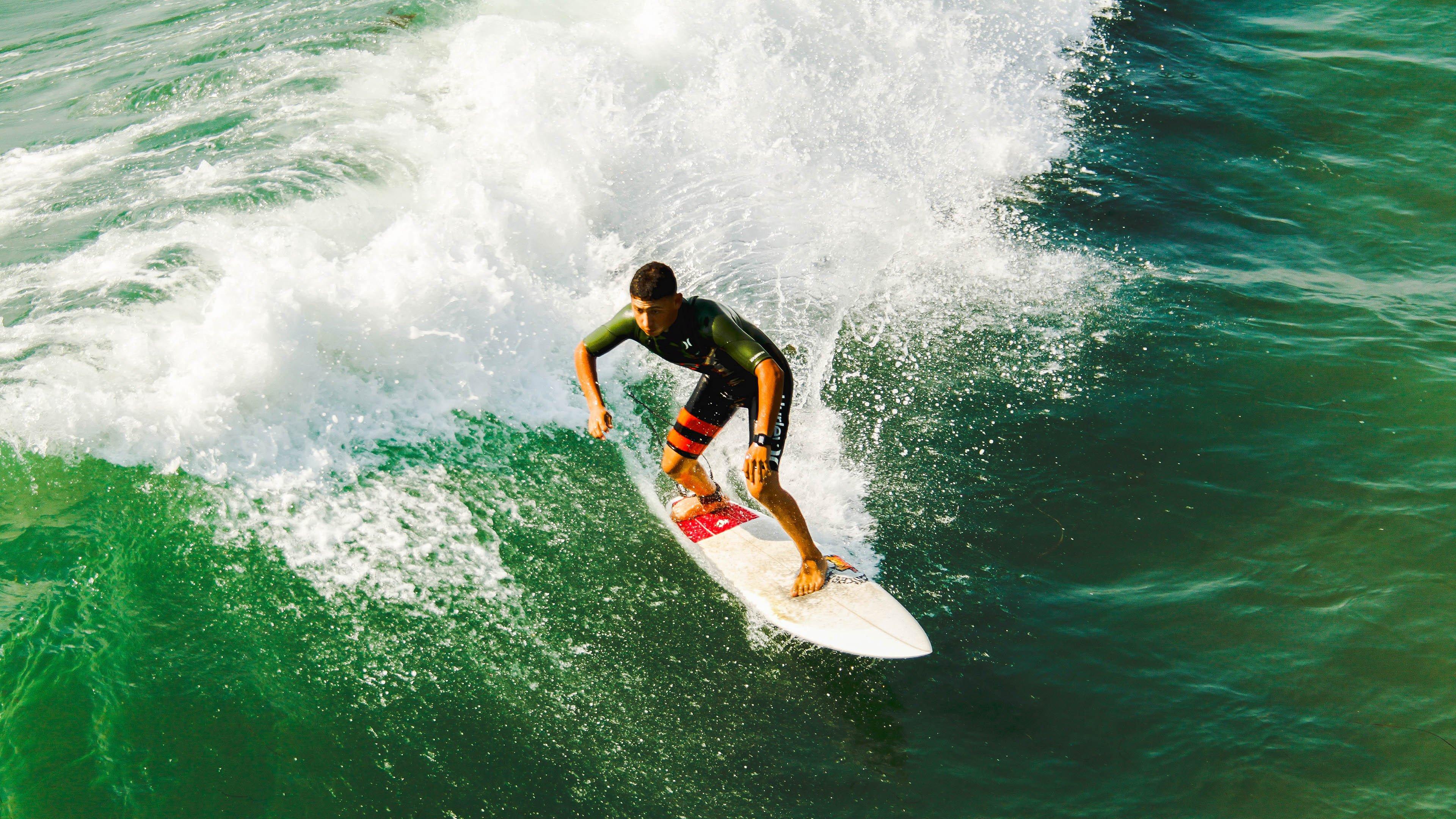 中国女花少壮剑客直面激烈角逐 雷声，残酷竞争促蜕变