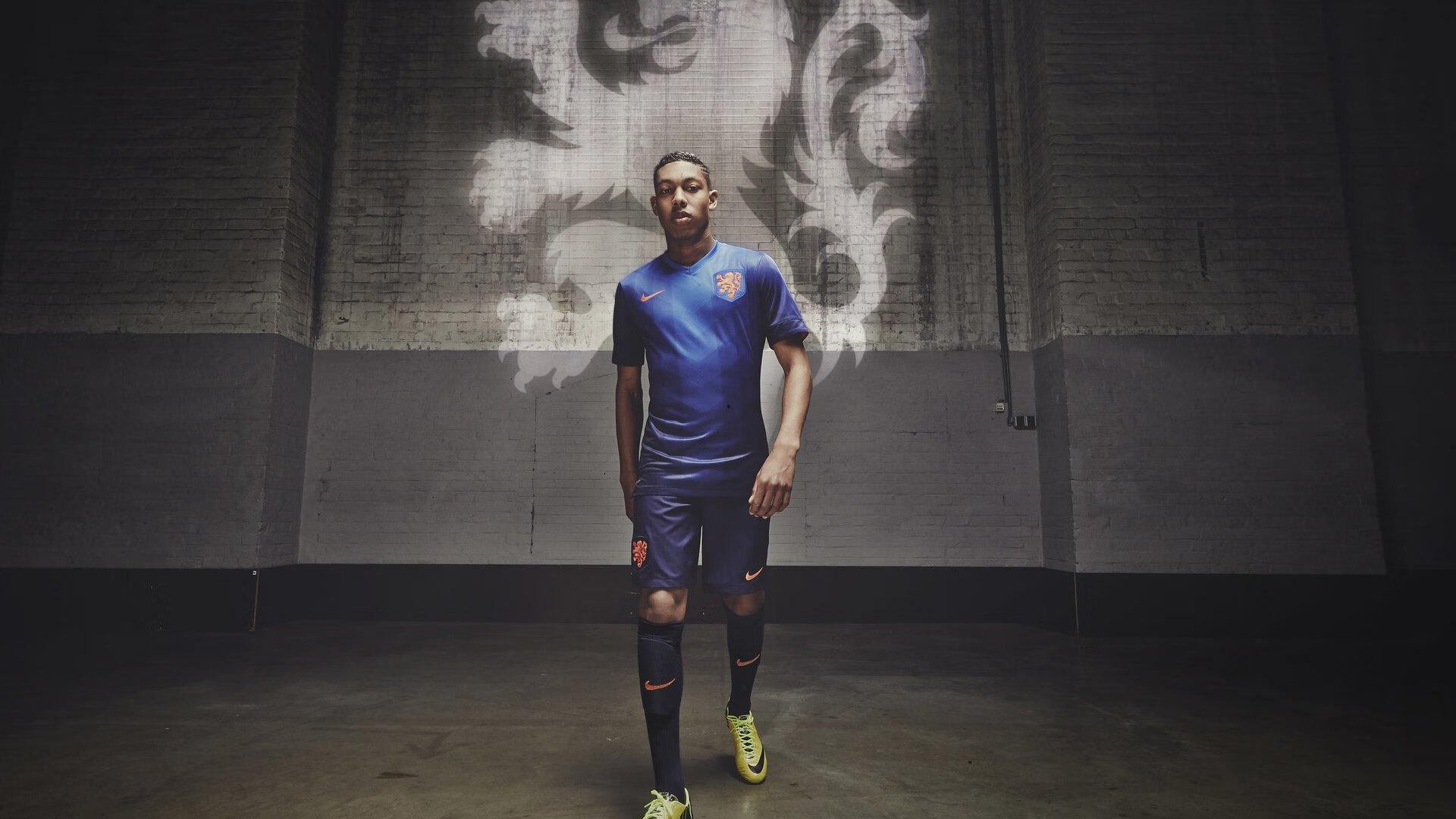 本泽马欲送C罗出局？C罗强势回应不！并追平代伊纪录